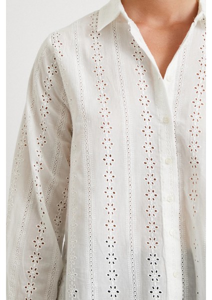 Fisto Işlemeli Gömlek Beyaz indirimleri