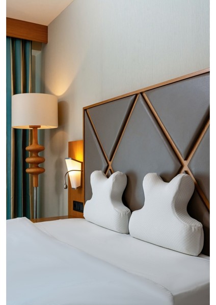 Ergonomik Ortopedik Çift Taraflı Boyun Destekli Uyku Yastığı indirimleri