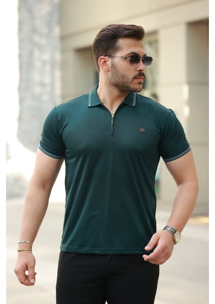 Erkek Yaka ve Kolları Çizgi Detaylı Fermuar Yakalı Kısa Kollu Tişört