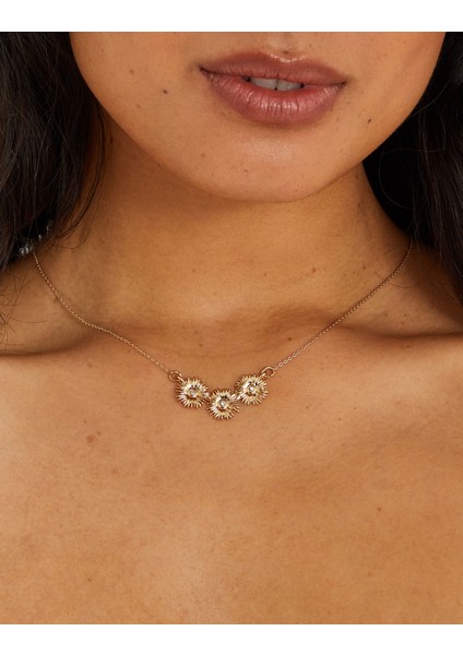 Üç Taş Papatya Kolye fırsatları