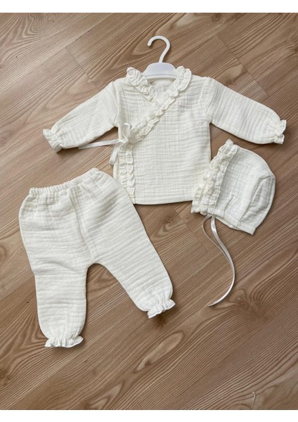 Fırfırlı Kruvaze Alt Üst Müslin Bebek Takımı Hastane Çıkışı