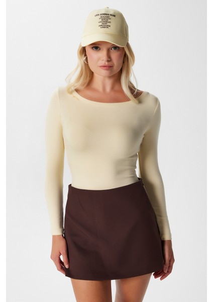 Kayık Yaka Uzun Kollu Tereyağı Sarısı Soft Top / Bluz