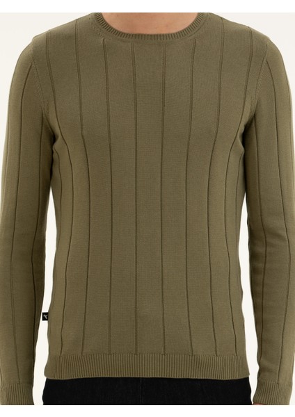 Erkek Haki Regular Fit Pamuk Karışımlı Bisiklet Yaka Triko Kazak 50279607-VR027