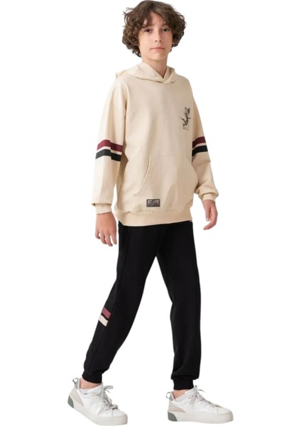 Erkek Çocuk Önü Arkası Basketbol Temalı Kapüşonlu Eşofman Takımı fırsatları