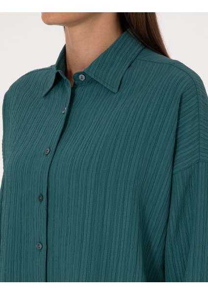 Kadın Zümrüt Oversize Uzun Kollu Gömlek 50318232-VR055