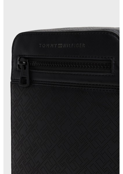 Monogram Logo Baskılı Ayarlanabilir Askılı Çanta Erkek Çanta AM0AM13836 Bds indirimleri