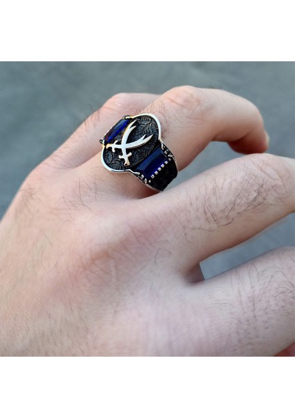 925 Ayar Gümüş Mavi Taşlı Hz. Ali Kılıcı Erkek Yüzük fiyatları