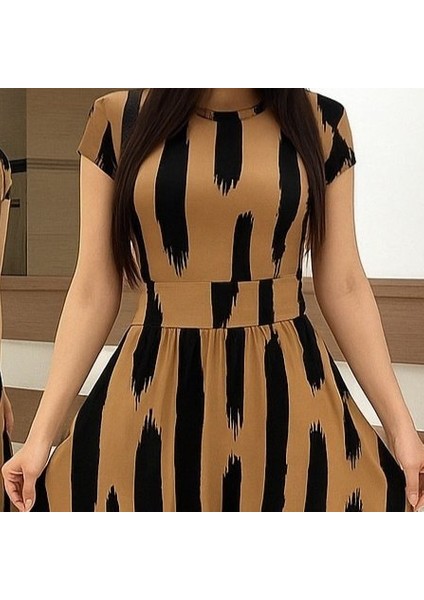 Kadın Kısa Kollu Bisiklet Yaka Puantiyeli Maksi Örme Krep Elbise fiyatları