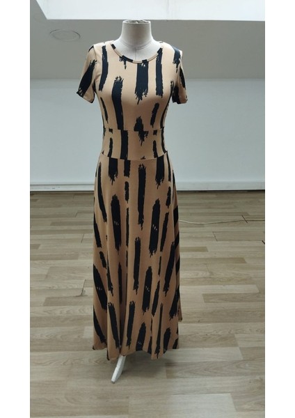 Kadın Kısa Kollu Bisiklet Yaka Puantiyeli Maksi Örme Krep Elbise fırsatları