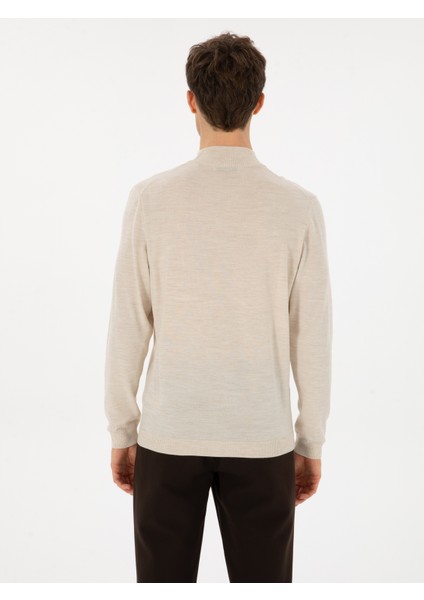 Erkek Bej Slim Fit Yün Karışımlı Yarım Balıkçı Basic Triko Kazak 50315296-VR011 indirimleri