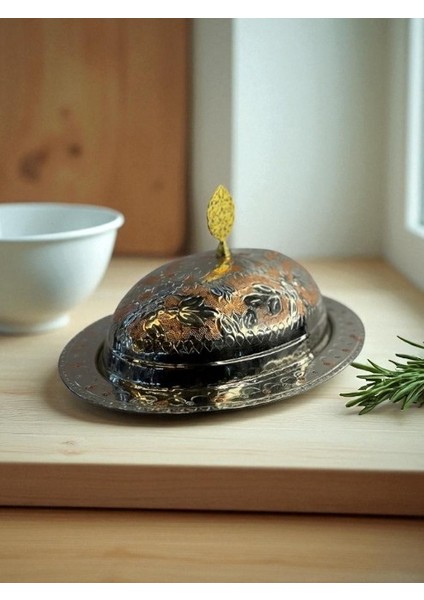 - Maraş El Işleme Çift Renk Bakır Sunumluk 30 cm – Meyve, Yemek, Sebze ve Salata Sunum Tabağı, Dekoratif El Yapımı Bakır Kapaklı Tabak fiyatları