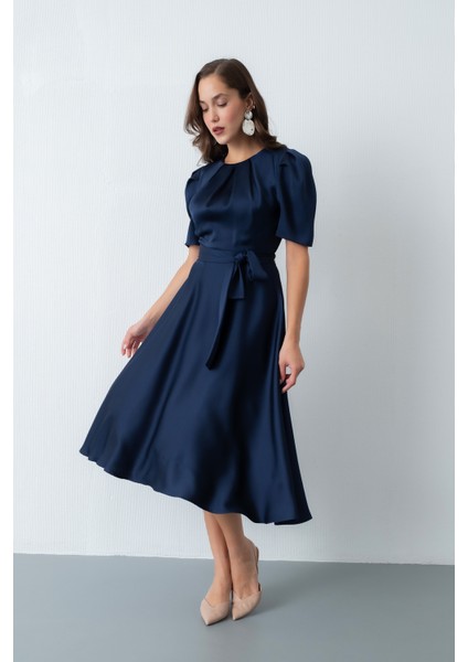 Kadın Lacivert Balon Kol Midi Saten Elbise