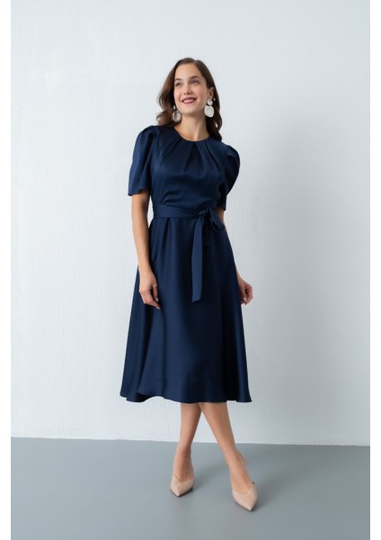 Kadın Lacivert Balon Kol Midi Saten Elbise fiyatları