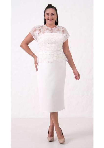 Kadın Beyaz Dantelli Midi Abiye Elbise