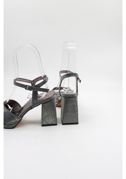 Kadın Çapraza Çapraz Abiye Ayakkabı PM08 Platin modelleri