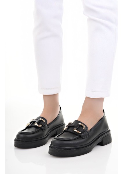 BAHRİNA KADIN ZİNCİR TOKA LOAFER AYAKKABI