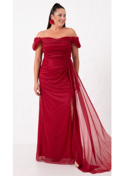Kadın Bordo Kayık Yaka Drapeli Yırtmaçlı Uzun Simli Abiye Elbise