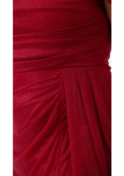 Kadın Bordo Kayık Yaka Drapeli Yırtmaçlı Uzun Simli Abiye Elbise fırsatları