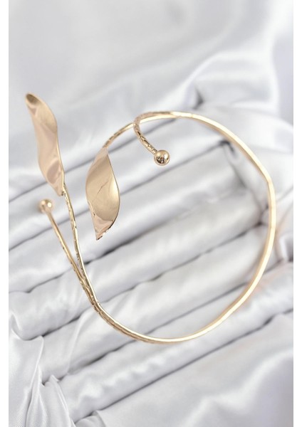 Yaprak Model Gold Renk Kadın Pazu Bilekliği fiyatları