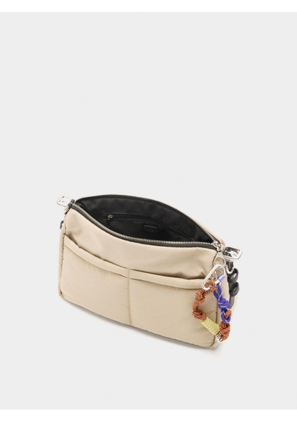 Charm'lı Teknik Kumaş Çapraz Çanta fırsatları