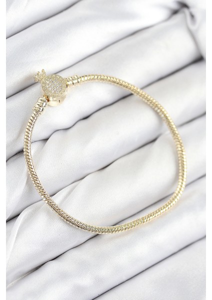 Pirinç Charm Zirkon Taşlı Taç Model Gold Renk Kadın Bileklik