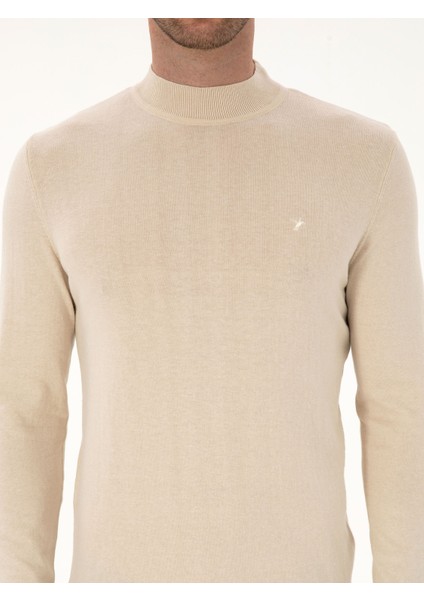 Erkek Bej Slim Fit Pamuk Karışımlı Çeyrek Balıkçı Yaka Basic Triko Kazak 50318704-VR011