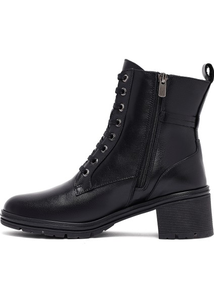 Kadın Siyah Fermuarlı Kalın Topuklu Deri Bot 25WFD413318 fırsatları