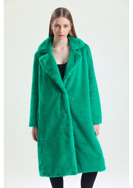 Ingiliz Yaka Peluş Kürk Manto