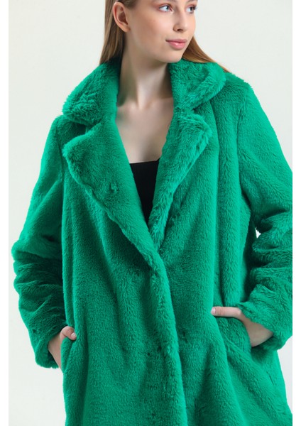 Ingiliz Yaka Peluş Kürk Manto