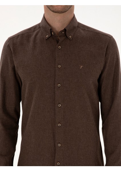 Erkek Koyu Kahverengi Slim Fit Pamuk Karışımlı Yakası Düğmeli Flanel Gömlek 50318243-VR084