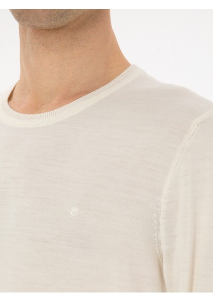 Erkek Beyaz Slim Fit Yün Karışımlı Bisiklet Yaka Basic Triko Kazak 50315266-VR013