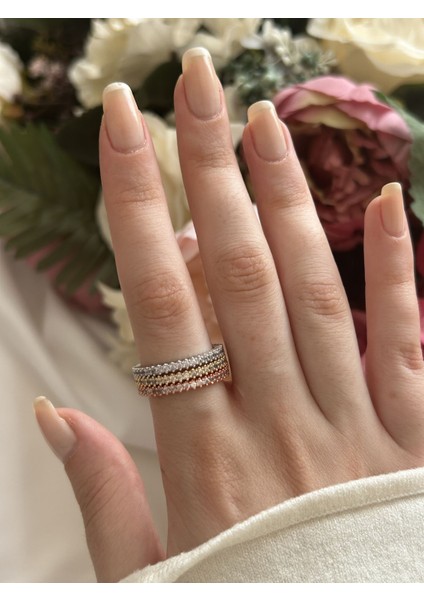 Yıldız Detaylı Çoklu Yüzük