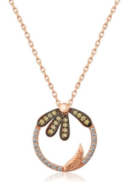 925 Ayar Gümüş Papatya &quot;seviyor&quot; Gümüş Kolye T4602