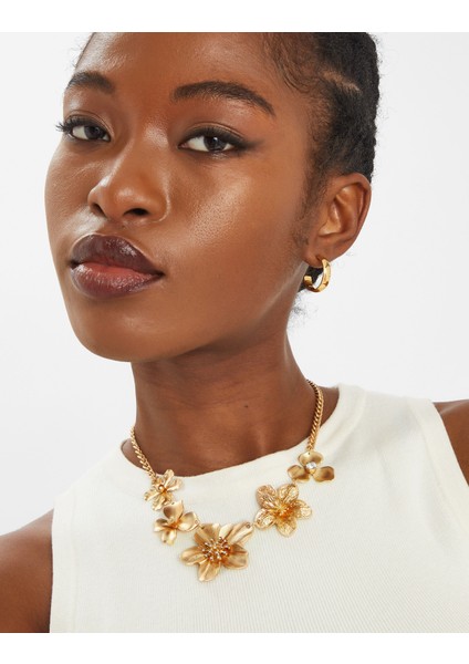 Çiçek Kolye Gold modelleri