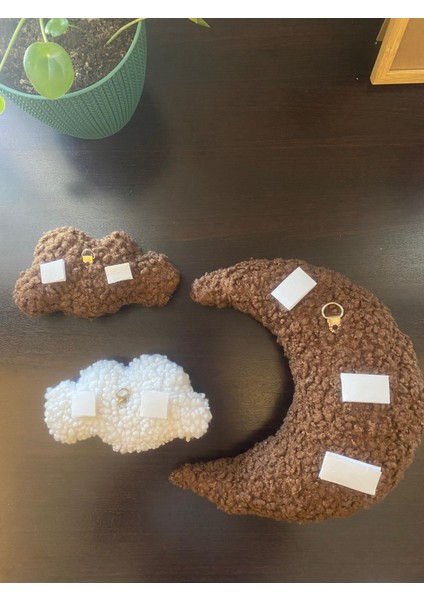 Çocuk Odası Dekorasyonu Ay ve Bulut 3lü Set Bebek Odası Peluş Duvar Dekoru modelleri