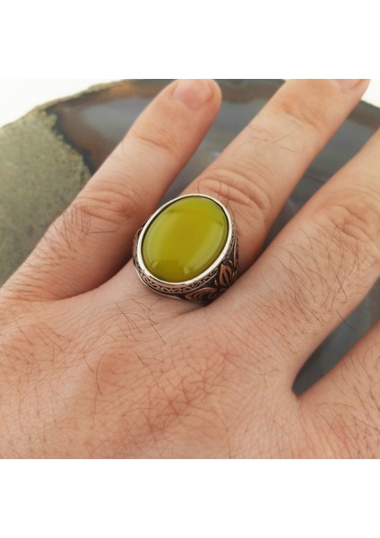 925 Ayar Gümüş Sarı Taşlı Zambak Işlemeli Erkek Yüzük modelleri