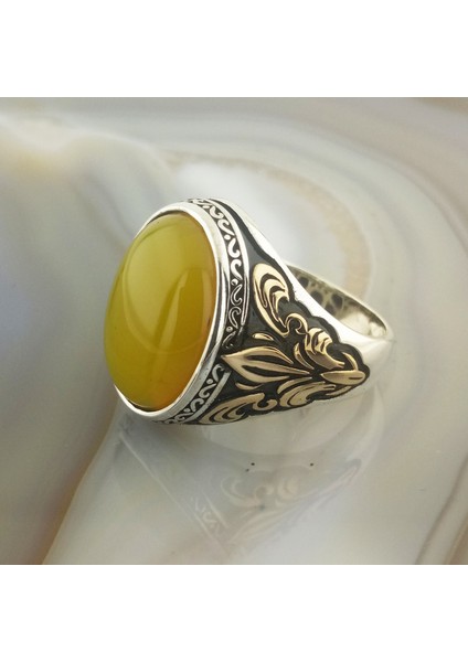 925 Ayar Gümüş Sarı Taşlı Zambak Işlemeli Erkek Yüzük indirimleri