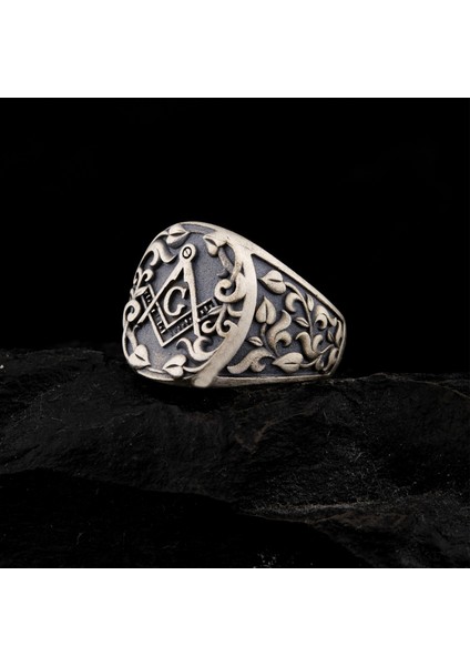 925 Ayar Gümüş Yaprak Desenli Mason Erkek Yüzük