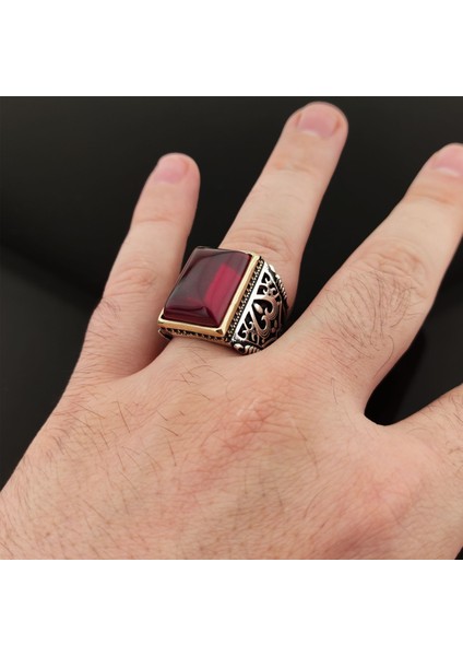 925 Ayar Gümüş Kırmızı Lal Taşlı Erkek Yüzük – Osmanlı Motifli Büyük Tasarım fiyatları