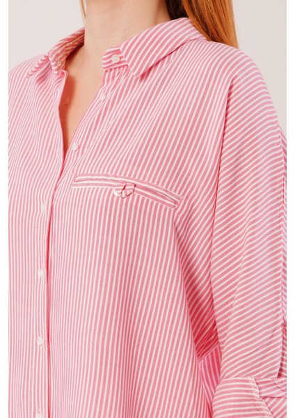 Cep Detay Çizgili Oversize Pembe Gömlek fırsatları