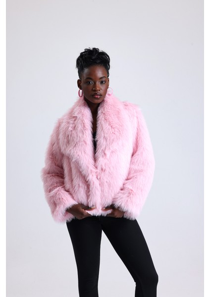 Geniş Yaka Kalın Kürk Mont Kaban fırsatları