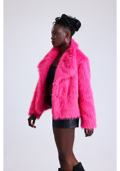 Geniş Yaka Kalın Kürk Mont Kaban fırsatları