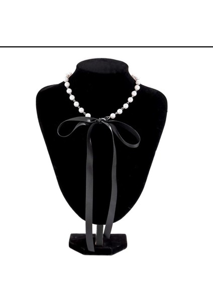 Şıklığınızı Tamamlayacak Incili Saten Kadın Kolye