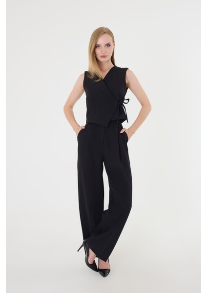 Kadın Yandan Bağlamalı Asimetrik Siyah Yelek Takım modelleri