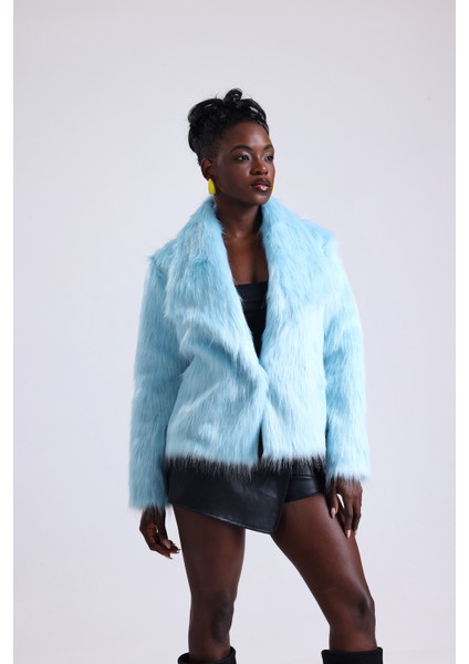 Geniş Yaka Kalın Kürk Mont Kaban