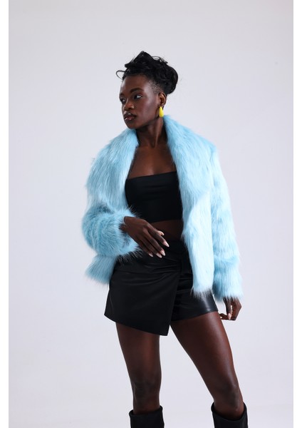 Geniş Yaka Kalın Kürk Mont Kaban modelleri