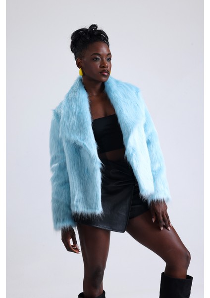 Geniş Yaka Kalın Kürk Mont Kaban