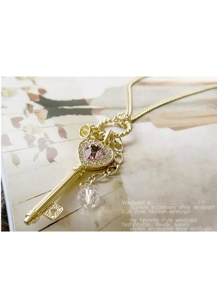 Kalp Anahtarı Kadın Kolye - Şıklığınızı Tamamlayın