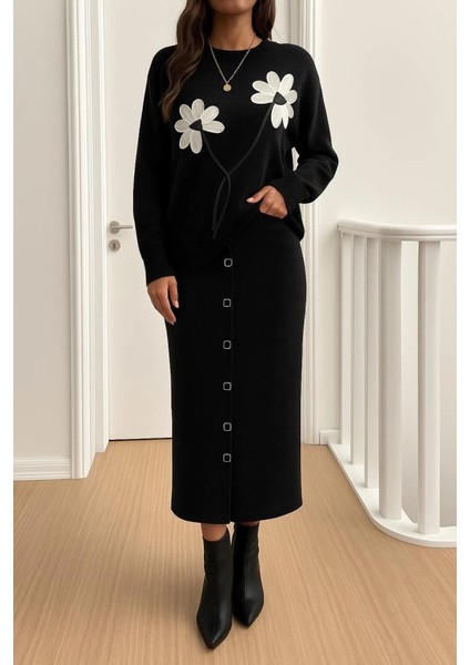 Kadın Bluz Çiçek Desenli Detay Etek Düğme Detayıkılı Takım