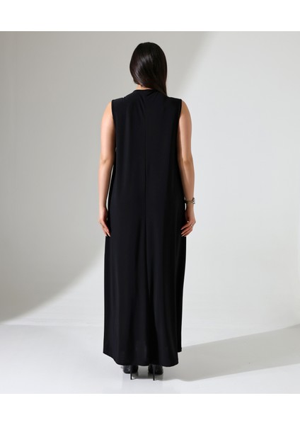 Battal Beden Sıfır Kol Uzun Elbise